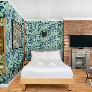 Crashpads Shoreditch Brick Lane Mini Lofts London